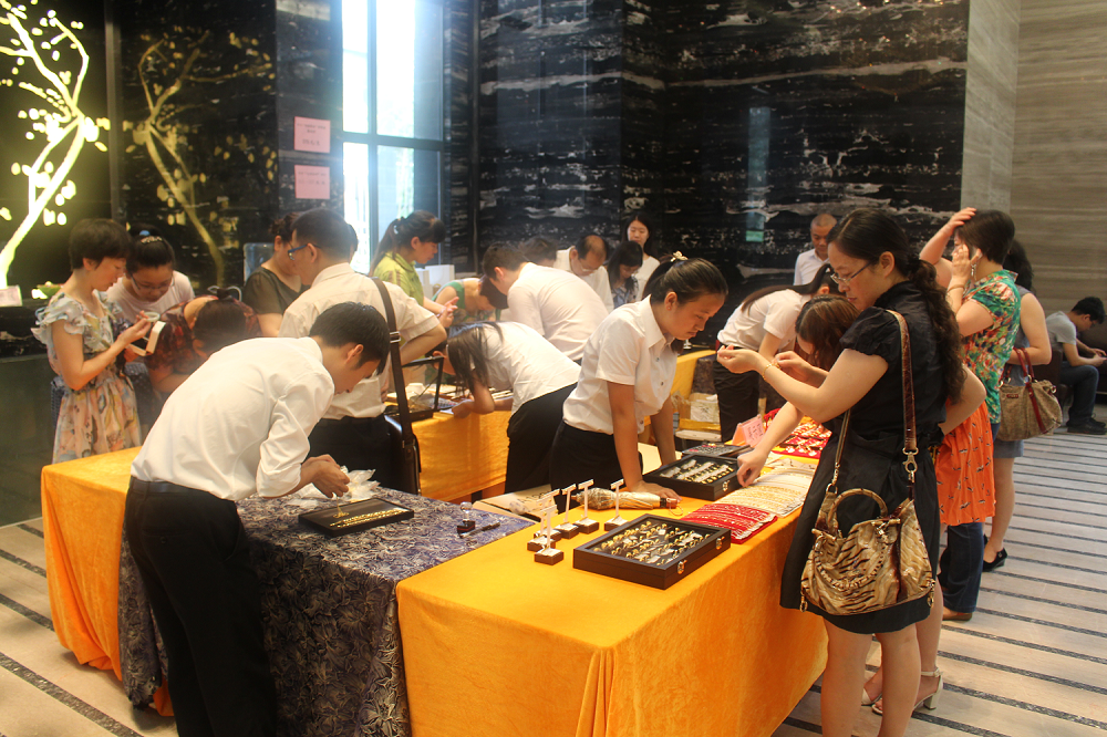 1632727398843558.png 地矿股份贵金属销售内购会.png
